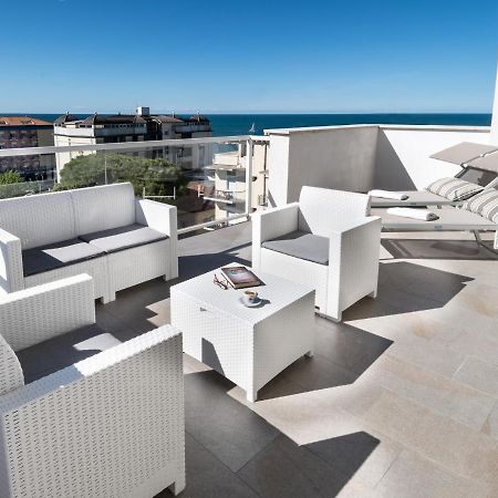 Hotel Atlantic & Spa Gabicce Mare Bagian luar foto