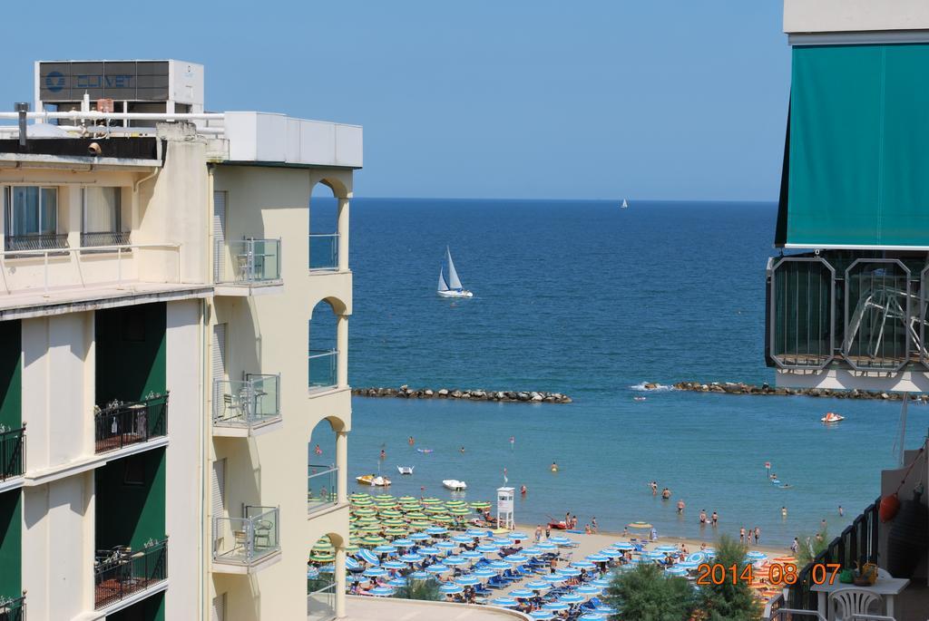 Hotel Atlantic & Spa Gabicce Mare Bagian luar foto