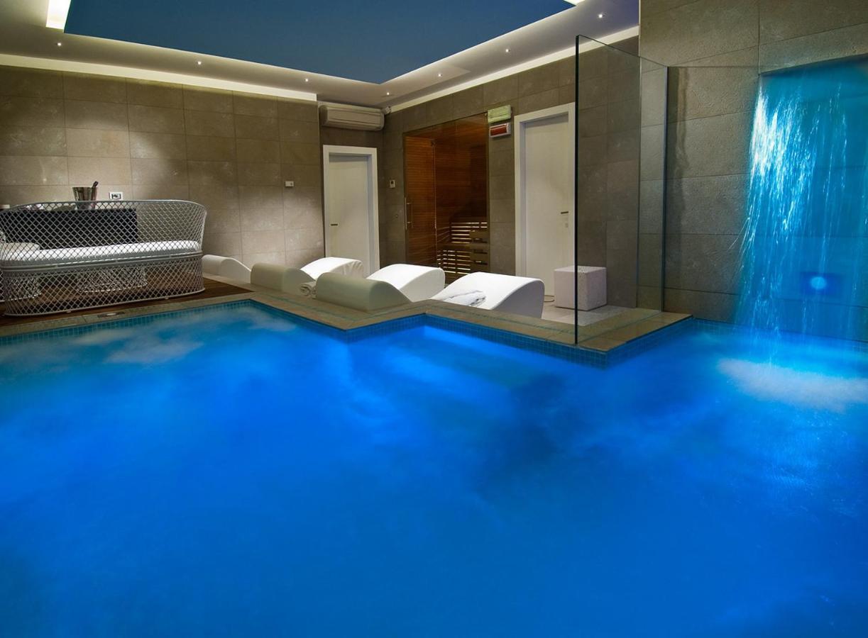 Hotel Atlantic & Spa Gabicce Mare Bagian luar foto